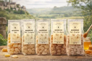 Assortiment de bonbons au miel du Périgord du Rucher du Marandou, présentés en sachets artisanaux